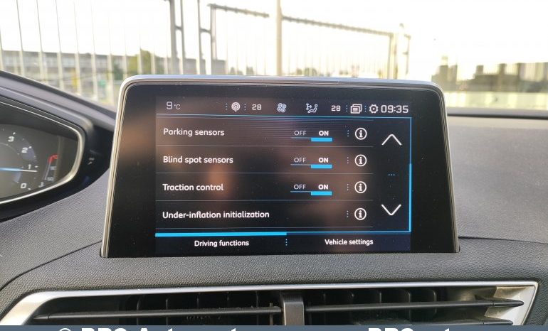 Peugeot 3008 1.2 PureTech 2017 full