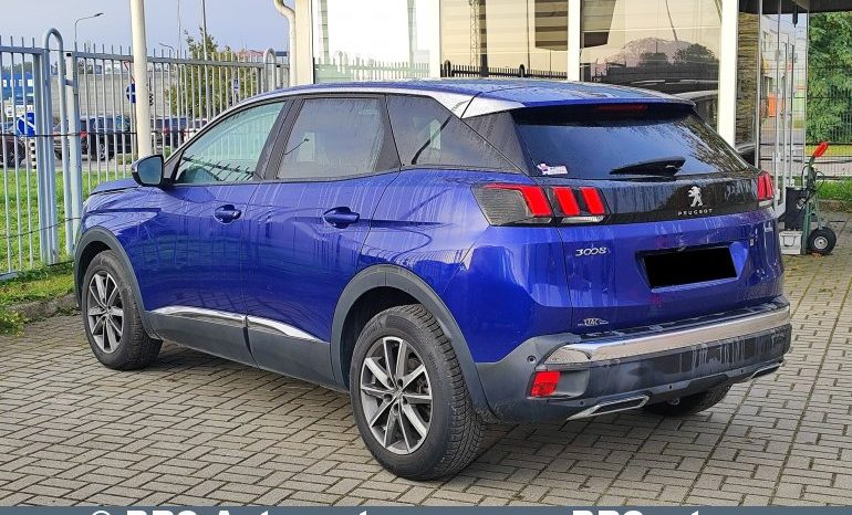 Peugeot 3008 1.2 PureTech 2017 full