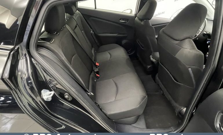 Toyota Prius 1.8 Hybrid Automatas 2019 full
