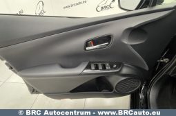 Toyota Prius 1.8 Hybrid Automatas 2019 full