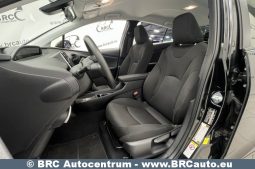 Toyota Prius 1.8 Hybrid Automatas 2019 full
