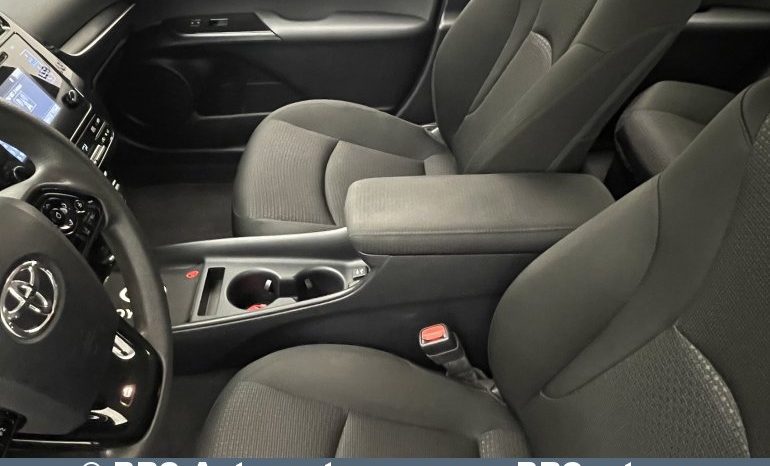 Toyota Prius 1.8 Hybrid Automatas 2019 full
