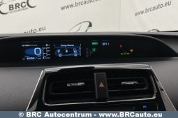 Toyota Prius 1.8 Hybrid Automatas 2019 full