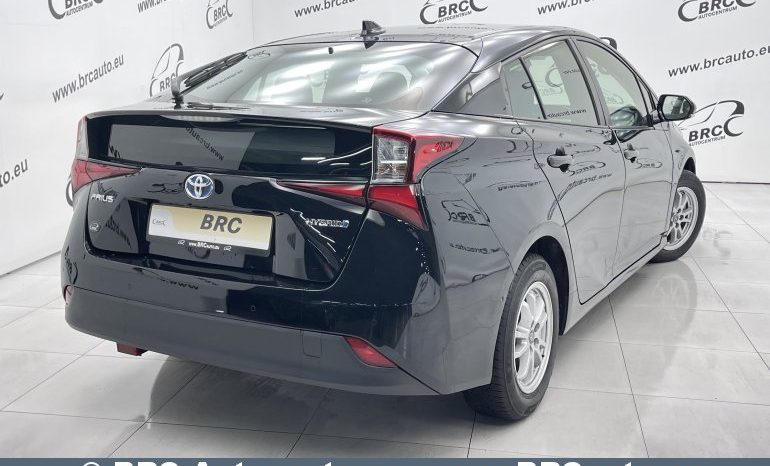 Toyota Prius 1.8 Hybrid Automatas 2019 full
