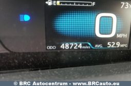 Toyota Prius 1.8 Hybrid Automatas 2019 full