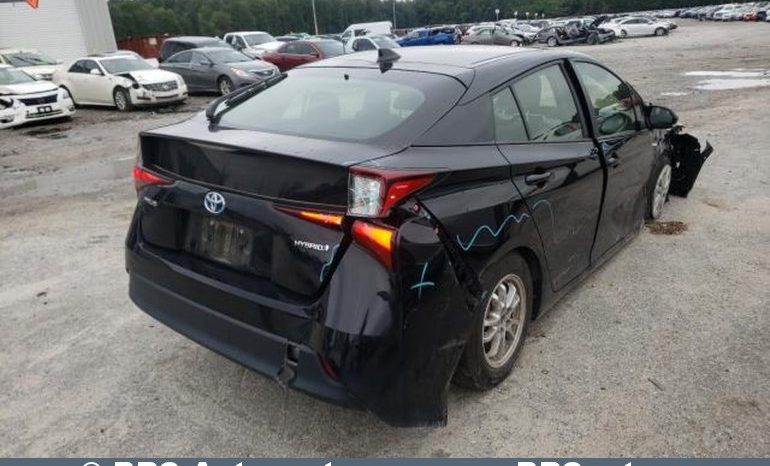 Toyota Prius 1.8 Hybrid Automatas 2019 full