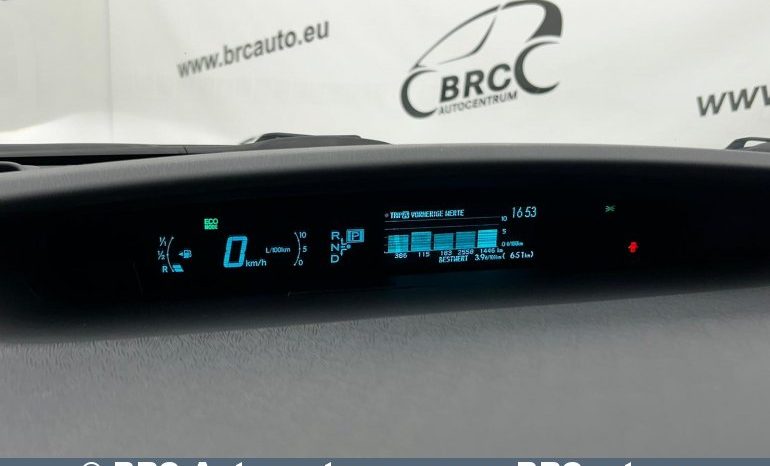 Toyota Prius 1.8 Hybrid Automatas 2010 full