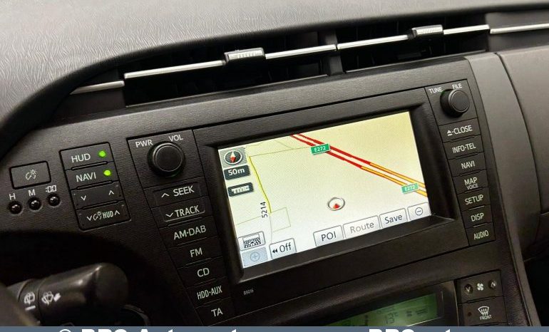 Toyota Prius 1.8 Hybrid Automatas 2010 full