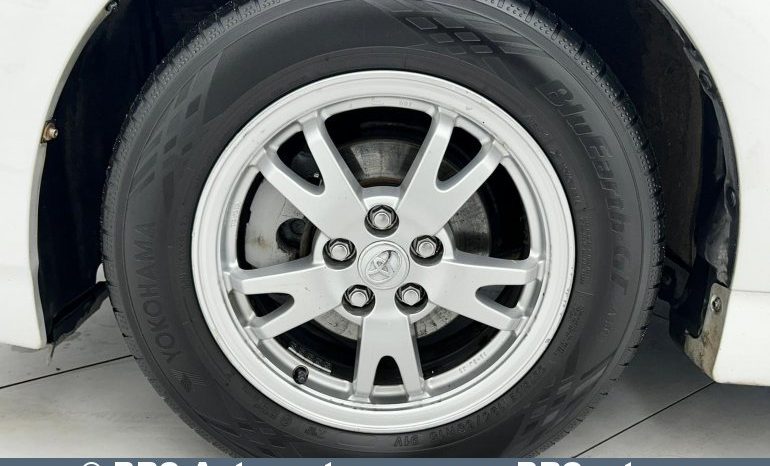 Toyota Prius 1.8 Hybrid Automatas 2010 full