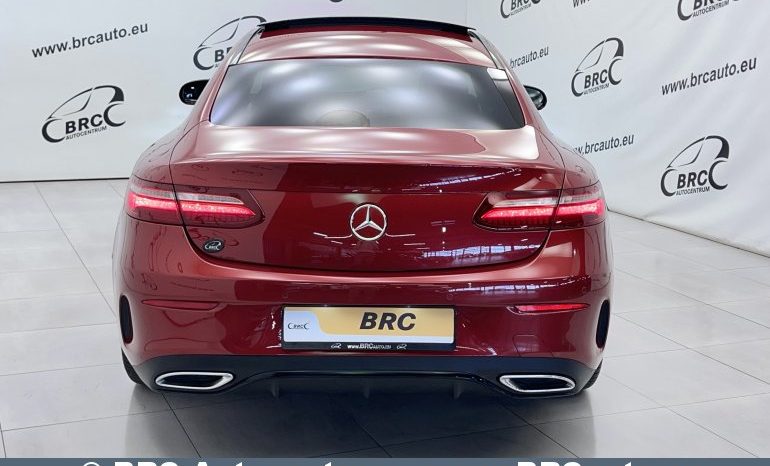Mercedes-Benz E 220 d Coupe Automatas 2017 full