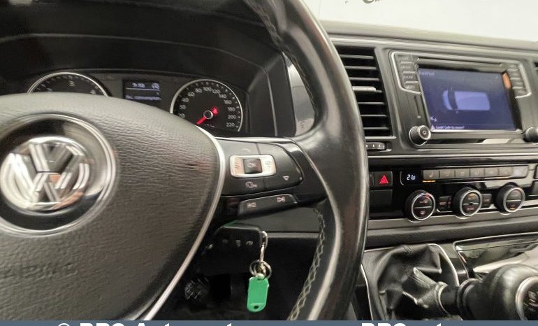 Volkswagen Multivan 2.0TDI Comfortline 4Motion 2016 full