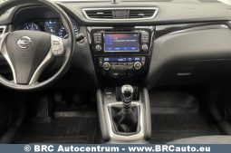 Nissan Qashqai 1.6 DIG-T 2015 full