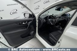 Nissan Qashqai 1.6 DIG-T 2015 full