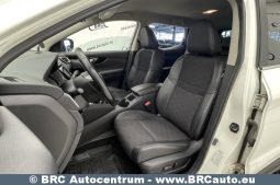 Nissan Qashqai 1.6 DIG-T 2015 full
