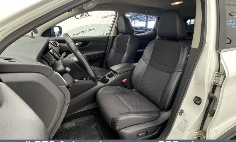 Nissan Qashqai 1.6 DIG-T 2015 full