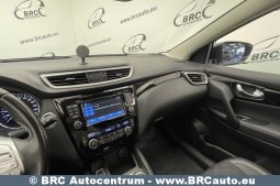 Nissan Qashqai 1.6 DIG-T 2015 full