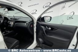 Nissan Qashqai 1.6 DIG-T 2015 full