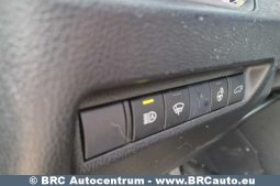 Toyota RAV 4 2.0i 2020 full