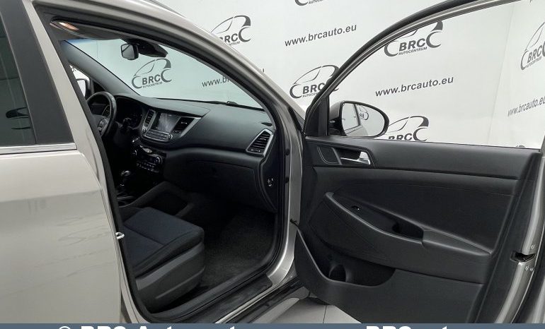 Hyundai Tucson 1.7 CRDi Automatas 2017 full