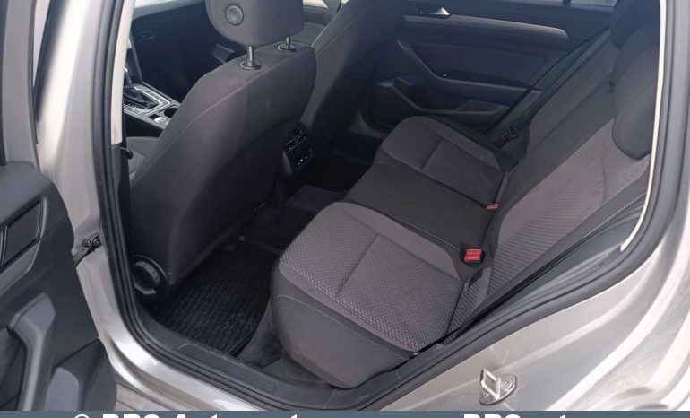 Volkswagen Passat 1.4 TSI Bluemotion Automatas 2017 full