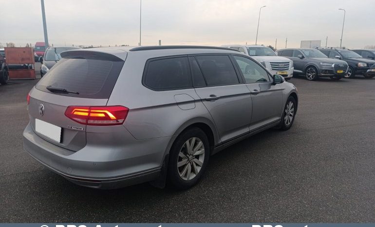 Volkswagen Passat 1.4 TSI Bluemotion Automatas 2017 full