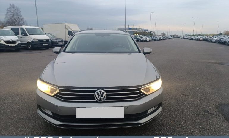 Volkswagen Passat 1.4 TSI Bluemotion Automatas 2017 full