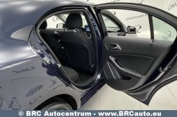 Mercedes-Benz A 180 D 2017 full