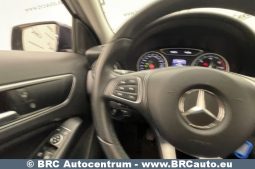 Mercedes-Benz A 180 D 2017 full