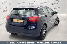 Mercedes-Benz A 180 D 2017 full