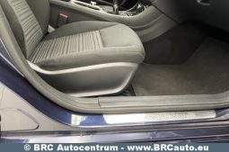 Mercedes-Benz A 180 D 2017 full