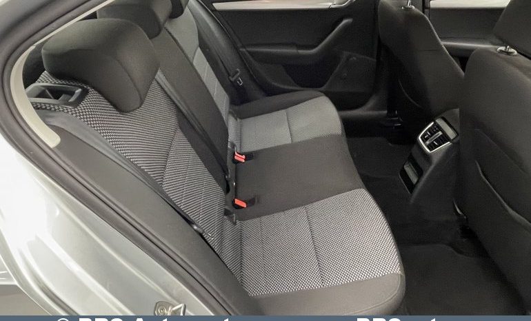 Skoda Octavia 1.4 TSI Automatas 2016 full