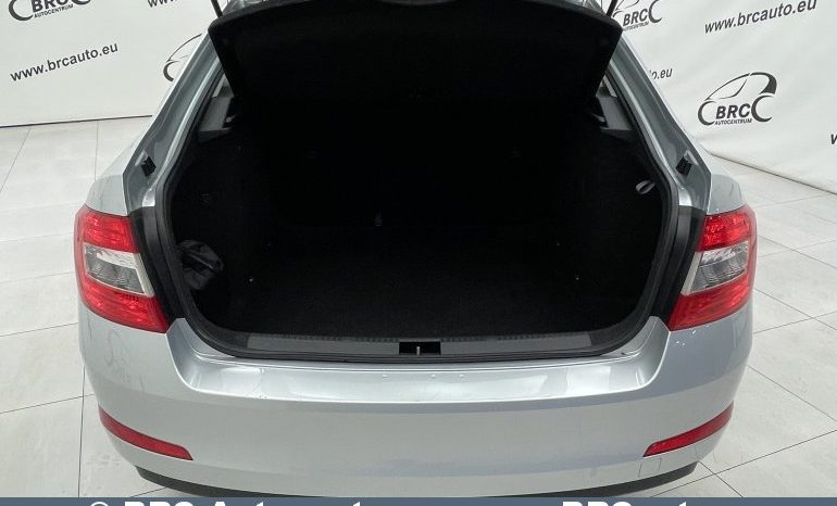 Skoda Octavia 1.4 TSI Automatas 2016 full