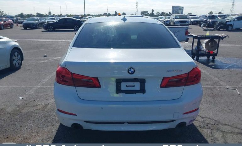 BMW 530 E IPerformance eDrive Plug-in Automatas 2018 full