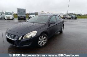 Volvo S60 D4 2013