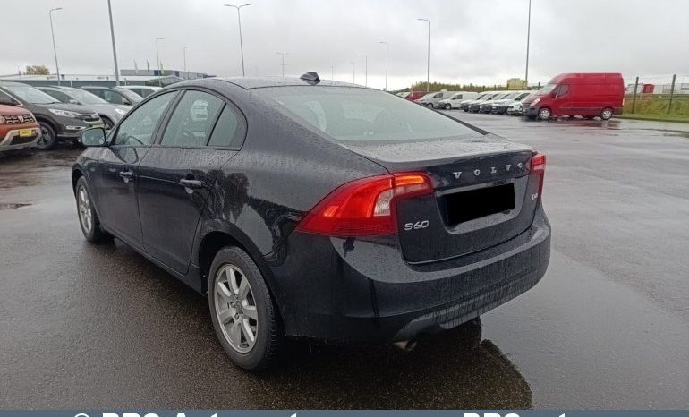 Volvo S60 D4 2013 full