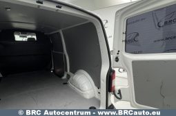Volkswagen Transporter 2.0 TDI 4Motion 2015 full