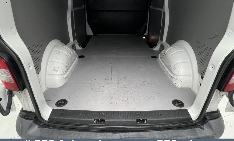 Volkswagen Transporter 2.0 TDI 4Motion 2015 full
