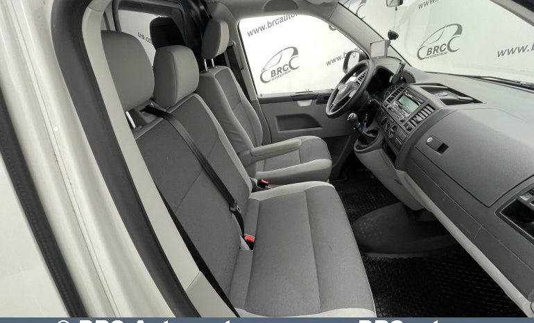 Volkswagen Transporter 2.0 TDI 4Motion 2015 full