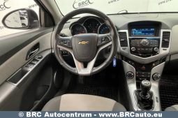 Chevrolet Cruze 2.0D LT 2010 full