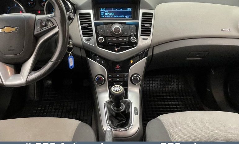 Chevrolet Cruze 2.0D LT 2010 full