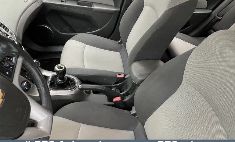 Chevrolet Cruze 2.0D LT 2010 full