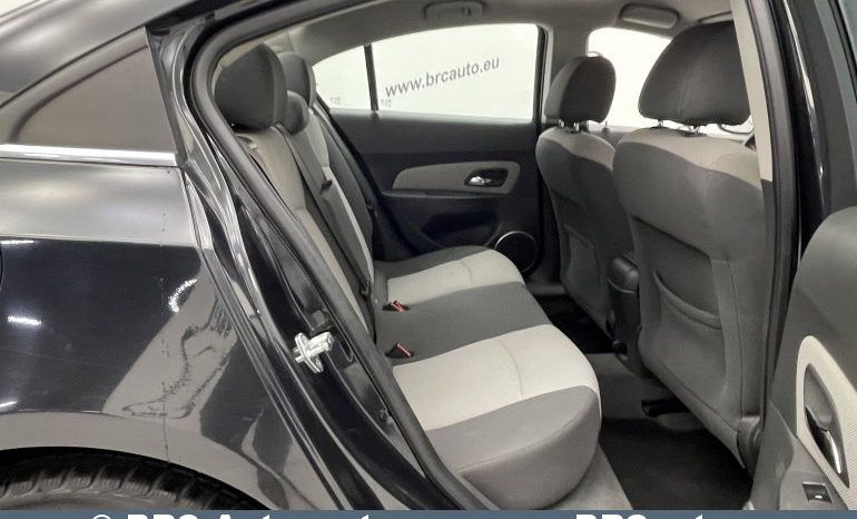 Chevrolet Cruze 2.0D LT 2010 full