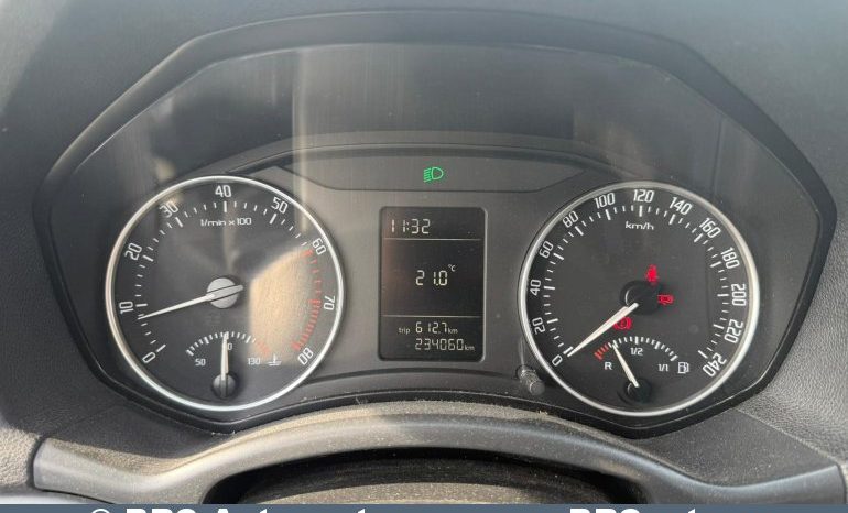Skoda Octavia 1.2 TSI 2011 full