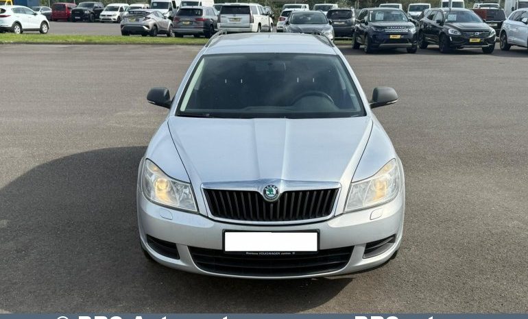 Skoda Octavia 1.2 TSI 2011 full
