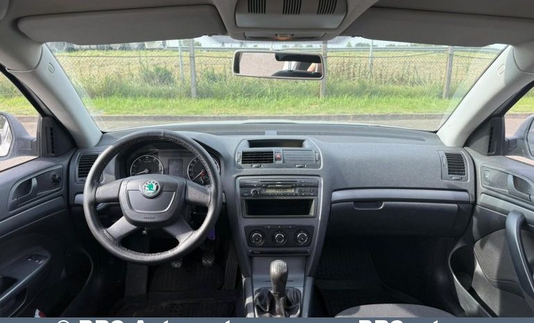 Skoda Octavia 1.2 TSI 2011 full