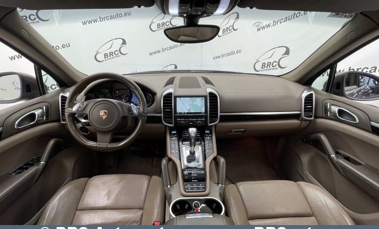 Porsche Cayenne 3.6i V6 Automatas 2011 full
