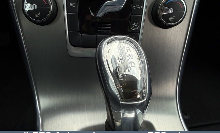 Volvo XC 60 2.4 D5 AWD Automatas 2013 full