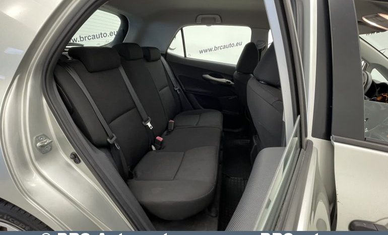 Toyota Auris 1.4 D-4D Terra 2008 full