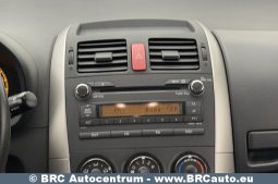 Toyota Auris 1.4 D-4D Terra 2008 full