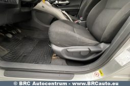 Toyota Auris 1.4 D-4D Terra 2008 full
